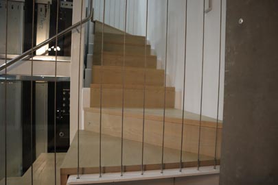 Escaleiras de madeira