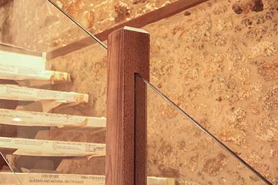 Balaustre en madera a medida
