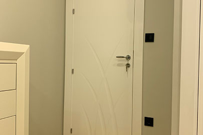 Puertas de interior grabadas