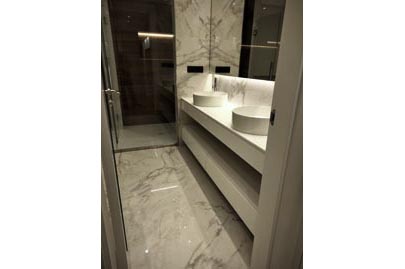 Mueble de baño lacado en blanco